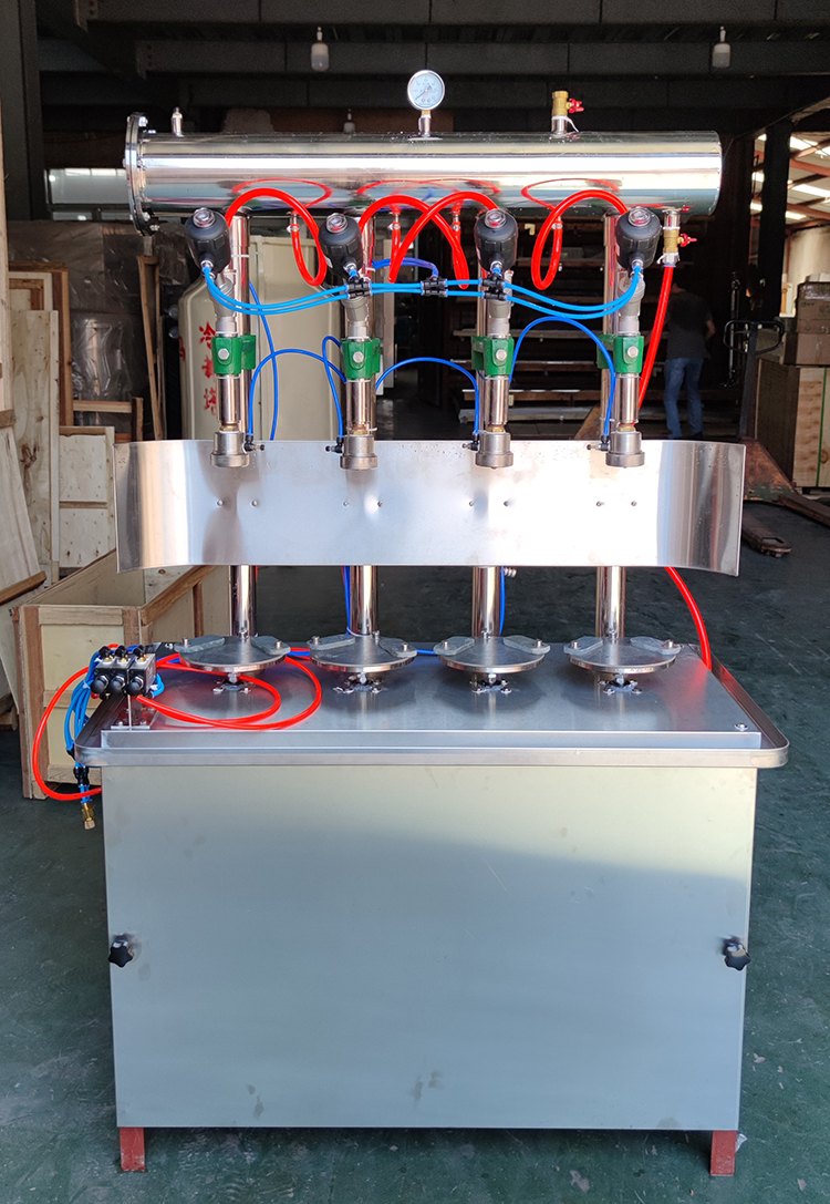 Semi-automatic carbonated filling machine, capping machine, mixer, crown cap packing to Mexico, USA2022/9/14